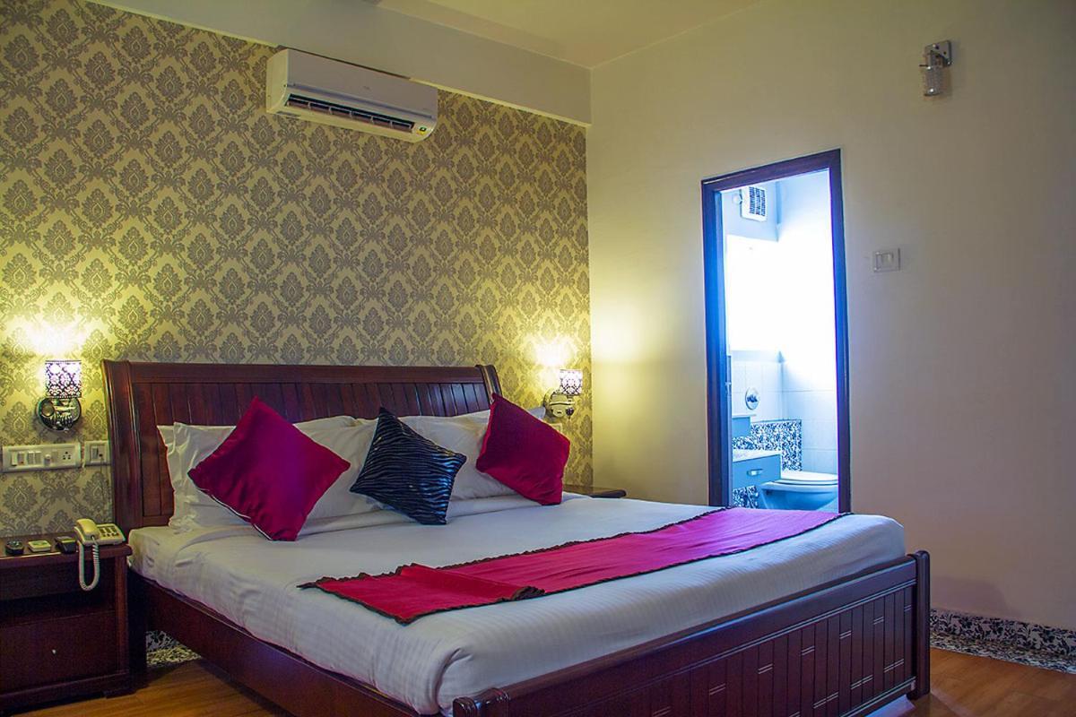 Orchid Suites - A Boutique Hotel Bangalore Off Residency Road Eksteriør billede