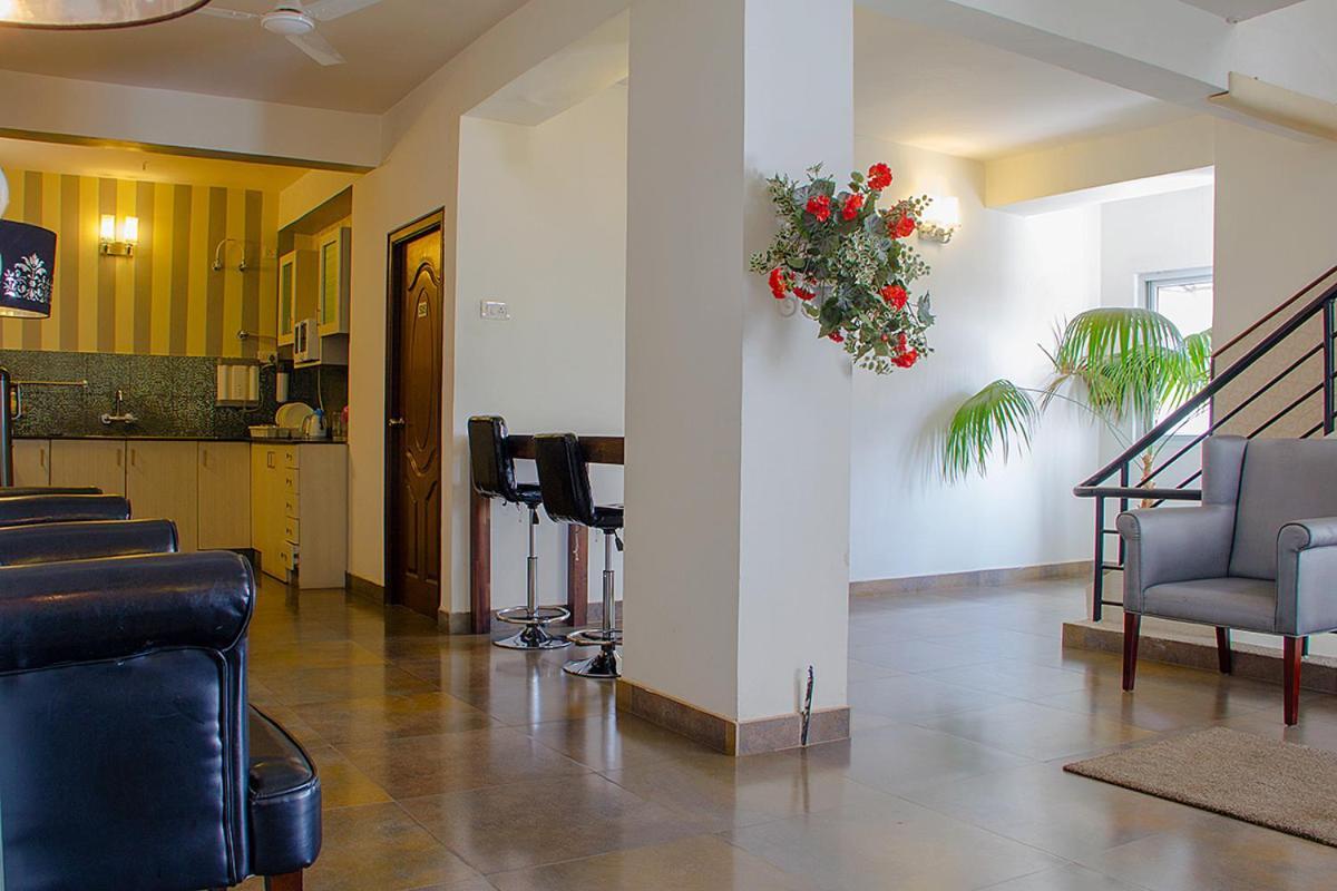 Orchid Suites - A Boutique Hotel Bangalore Off Residency Road Eksteriør billede