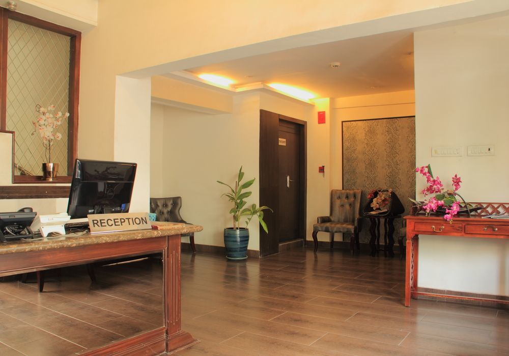 Orchid Suites - A Boutique Hotel Bangalore Off Residency Road Eksteriør billede